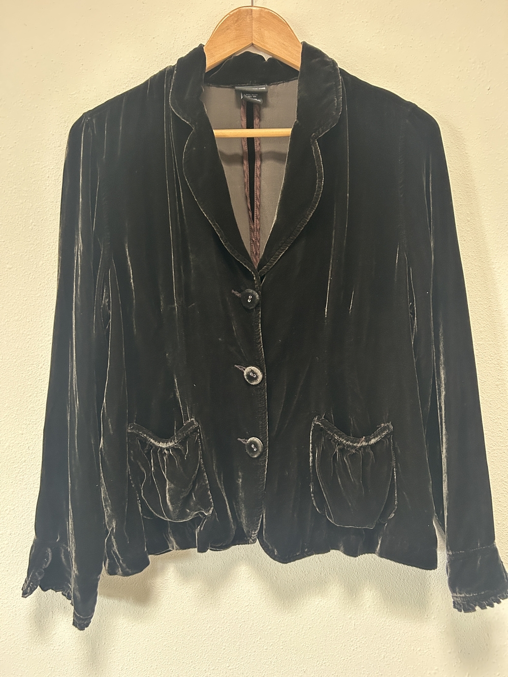 NTCO Women's Velvet Button-Front Jacket - Black